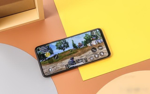 iqooz1体验:天玑1000plus比想象要惊喜