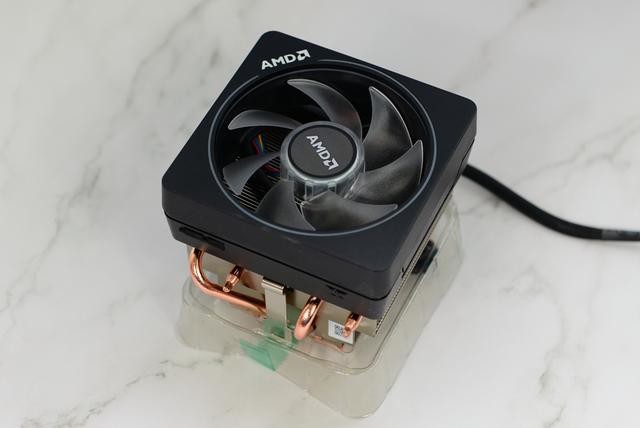 熄灭火焰山的挑战!颜值360水冷比240水冷强多少?