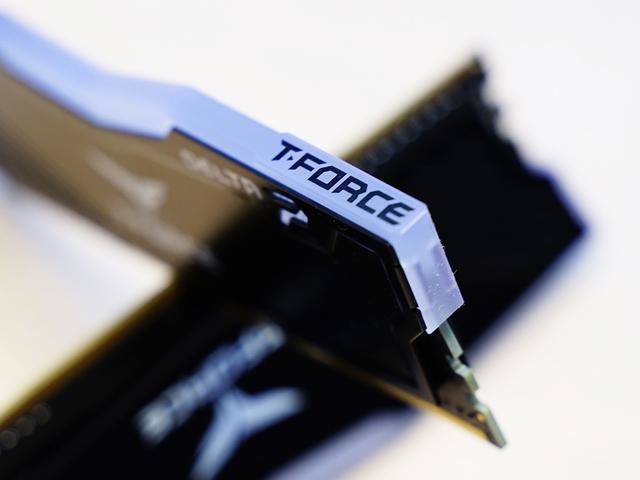 RGB主机必备灯条!十铨Delta RGB DDR4 3200内存上机分享