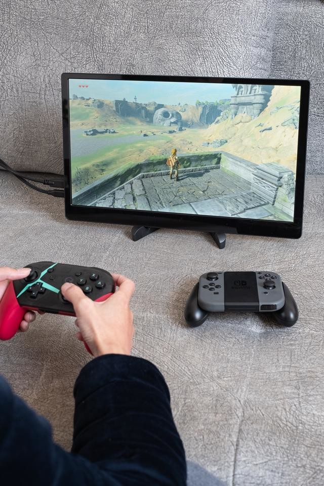 Switch游戏机配件这么多,如何选择实用配件,鸡肋配件避坑记分享