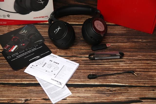 我的Hyperx套装再次升级,HyperxCloud Flight S天剑拆解看提升