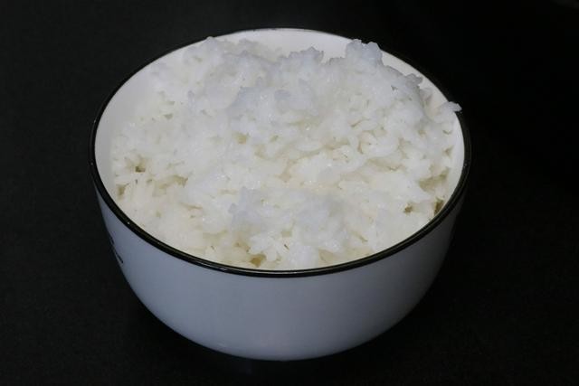 减少糖摄入助力减肥健身,上手做饭聊聊巧釜脱糖电饭煲