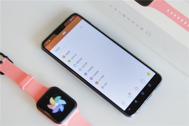 小寻儿童电话手表F1免费实测,挂wifi与摄像头的安全产品