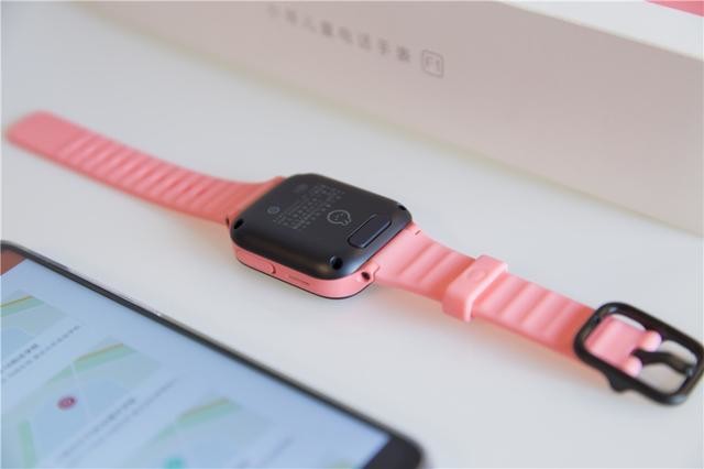 小寻儿童电话手表F1免费实测,挂wifi与摄像头的安全产品