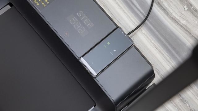 省钱省地儿又安静:两周使用小米生态链WalkingPad走步机A1Pro