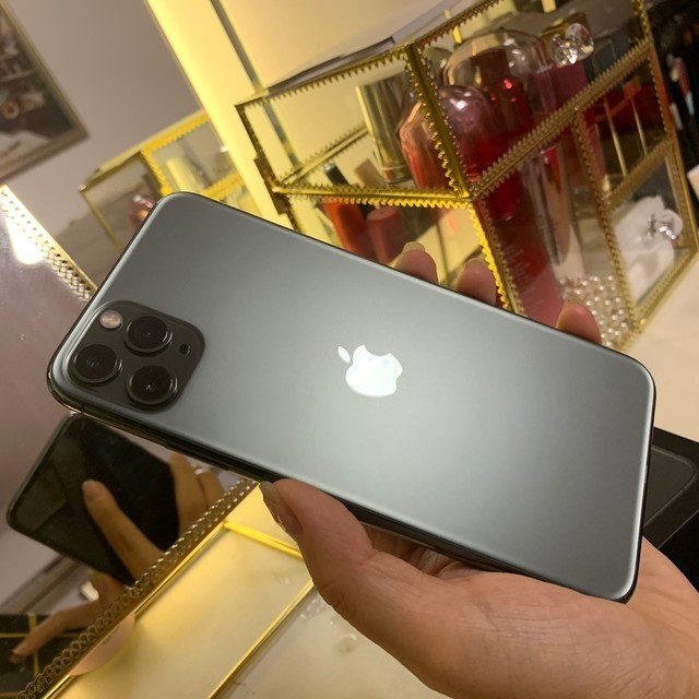 憑什麼值一萬塊錢iphone11promax暗夜綠開箱