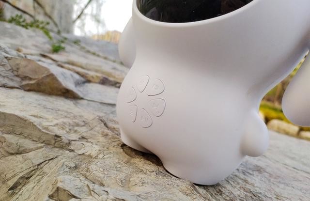 巴巴腾智能陪护机器人A3:陪护让亲情更近一步