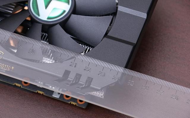很便宜的 RX580 8G 能买吗?铭瑄 RX580 巨无霸 8G 显卡开箱测试