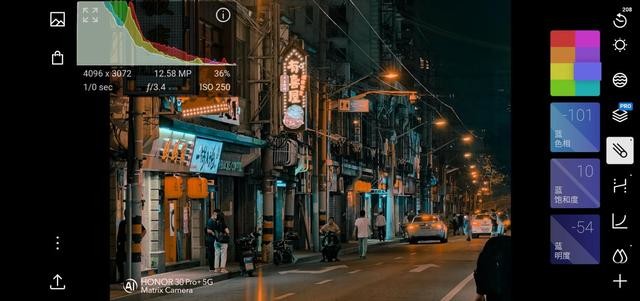 �����������ɫ��Ƭ��һ����ҫ30ϵ���ֻ�+һ���̸̳㶨