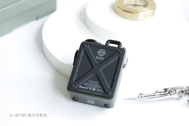 猫王野性mini蓝牙音箱小测,涂装色彩,野性十足