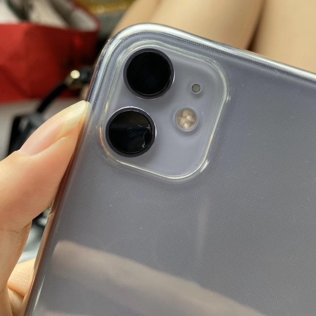 iphone11摄像头摔碎了