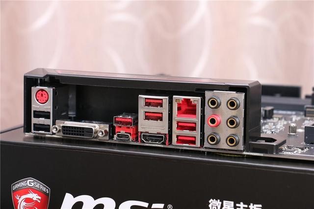 յװ show΢Z270 GAMING PRO+˼C4װ