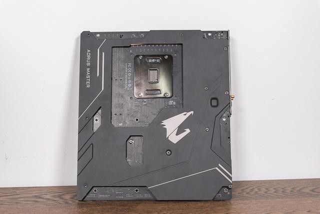 技嘉X299X AORUS MASTER主板评测:为新品CPU而生的全能型选手
