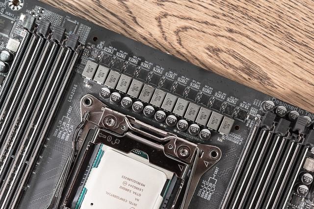 技嘉X299X AORUS MASTER主板评测:为新品CPU而生的全能型选手