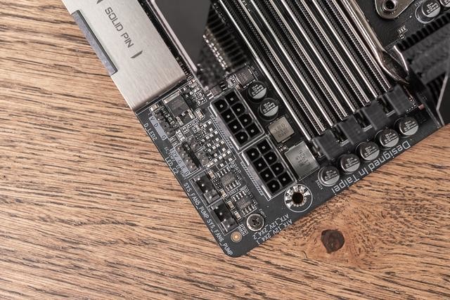 技嘉X299X AORUS MASTER主板评测:为新品CPU而生的全能型选手