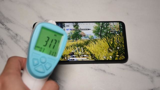 除了5G双模旗舰芯片,荣耀V30 PRO这些亮点你也应该知道