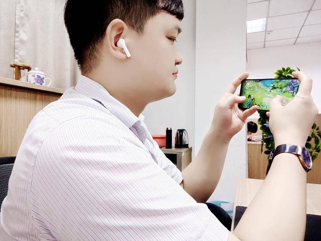 vivo TWS Neo真无线蓝牙耳机究竟有多高的颜值?多强悍的性能?
