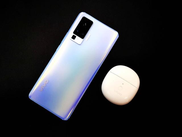 vivo TWS Neo真无线蓝牙耳机究竟有多高的颜值?多强悍的性能?