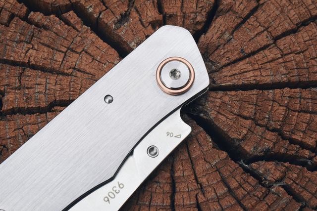 锋利美观 实用为先——三刃木9306折刀小评