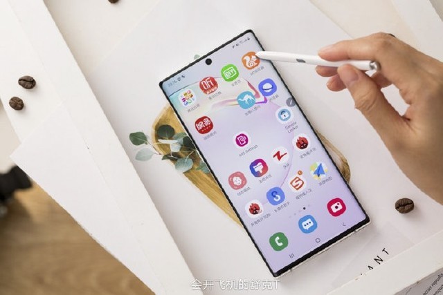 三星note10搭載安卓9.0定製的one ui-中關村在線頭條