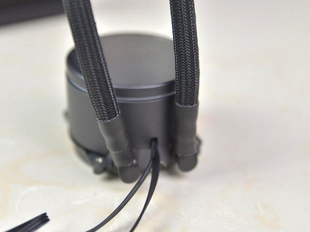 全面屏ARGB灯效让整机更酷炫,超频三凌镜GI-CX240水冷散热器体验