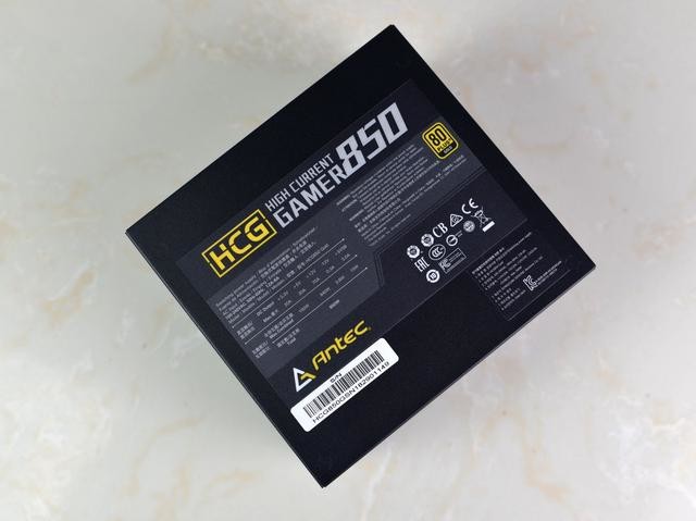 全面屏ARGB灯效让整机更酷炫,超频三凌镜GI-CX240水冷散热器体验