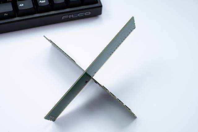 DDR4ڴ۱󣬻ϵͼ۵DDR4 3200Ƶڴ