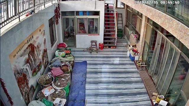 360智能摄像机红色警戒使用半年后,标准版上市再买再体验