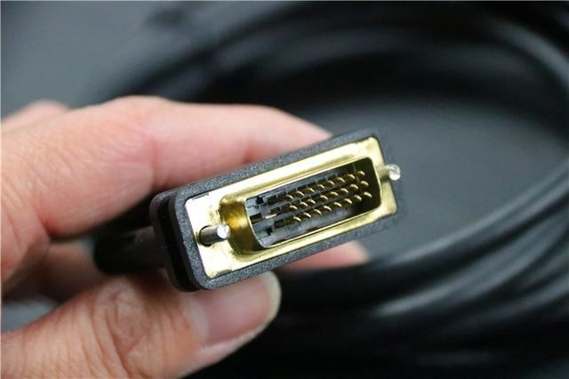 显示器没有DP口怎么办?毕亚兹转接线轻松搞定!还能组建双屏