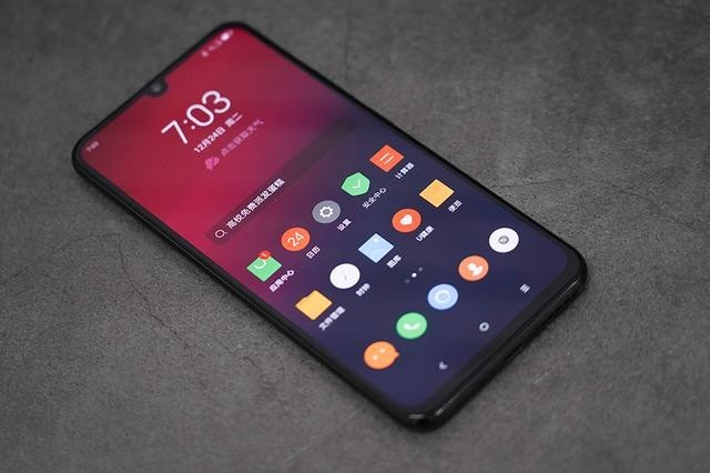 性能和性价比的平衡术:5G旗舰配置,4G售价的联想Z6 Pro5G版评测