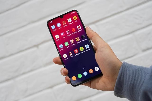 性能和性价比的平衡术:5G旗舰配置,4G售价的联想Z6 Pro5G版评测