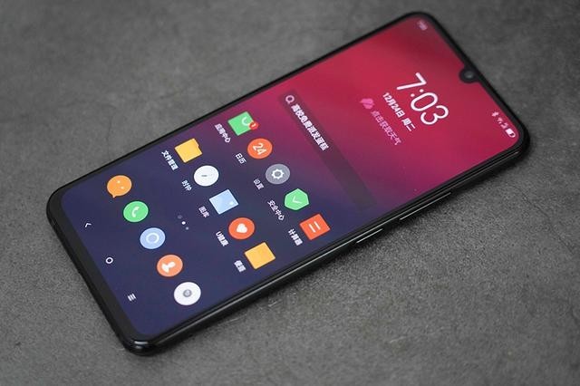 性能和性价比的平衡术:5G旗舰配置,4G售价的联想Z6 Pro5G版评测