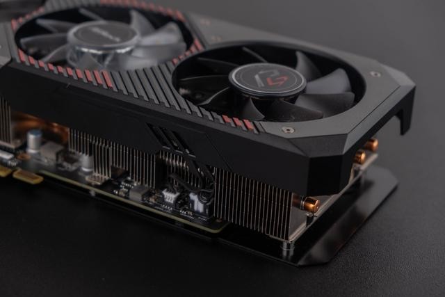 Radeon RX 5700XT Phantom Gaming D 8G OC拆解评测