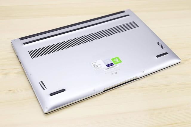 荣耀MagicBook 14体验:再升级!更薄、更强、更长