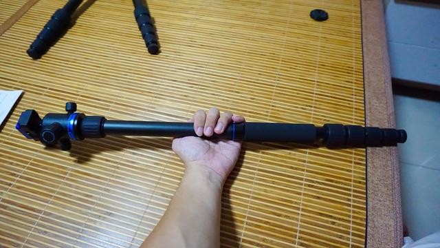 摄影必备品 - 百诺IT19三角架