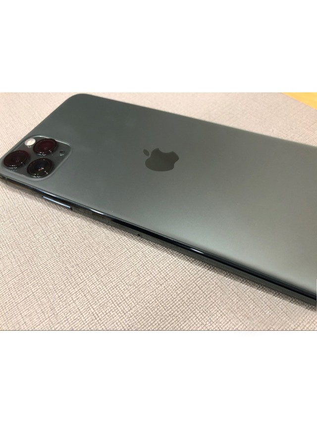 苹果11promax暗夜绿512g内存为王道