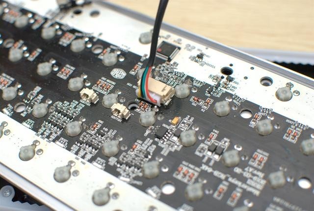 便携式蓝牙小键盘,酷冷sk621双模键盘拆解探秘