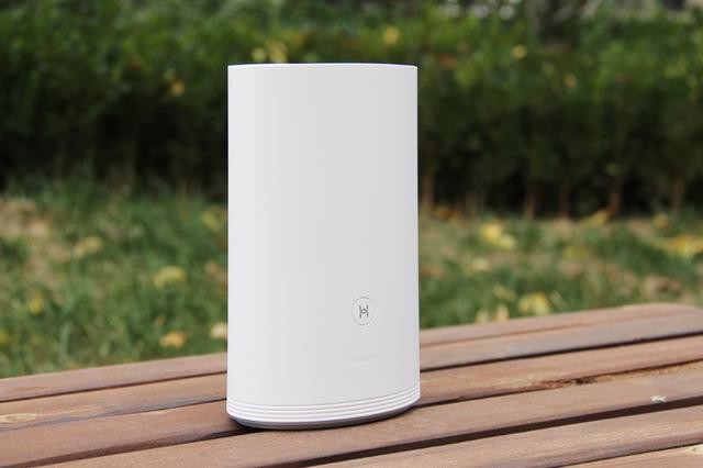 华为q2 pro子母路由器,2百平大复式信号无死角