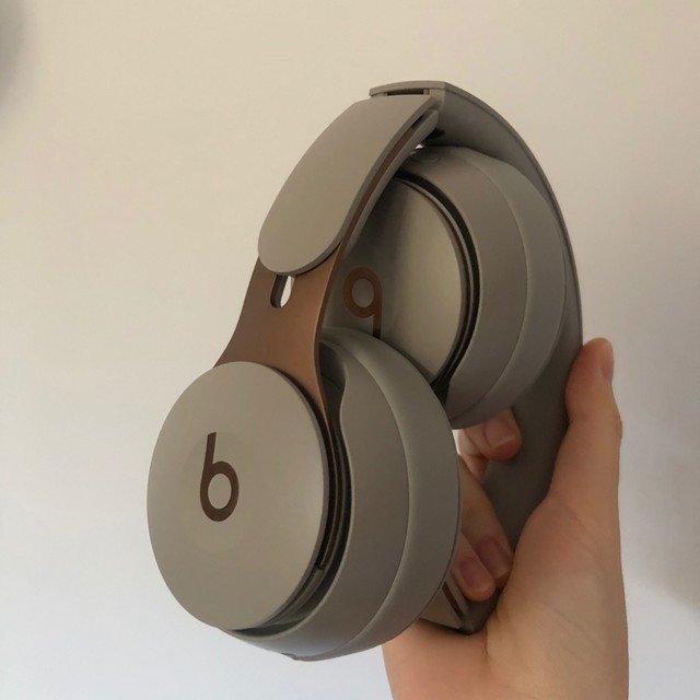 beats solo pro最新款蓝牙降噪耳机