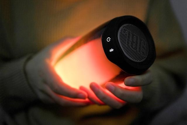 这个音箱太酷炫,JBL PULSE4音乐脉动四代,看得见的好声音