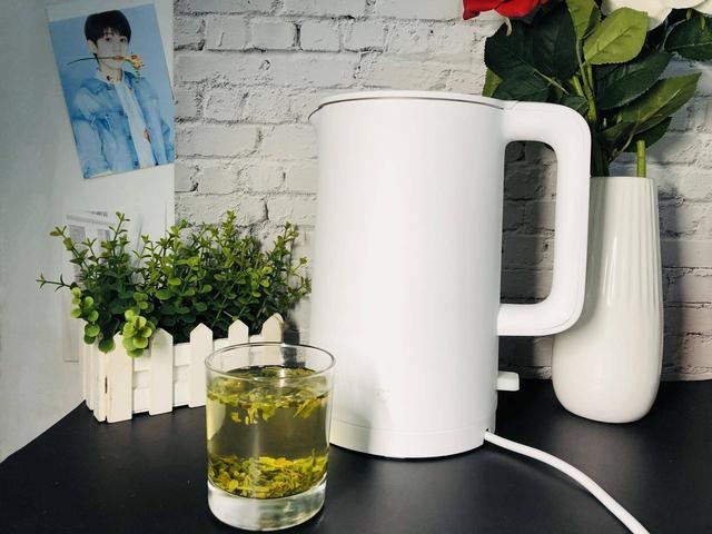 小米很具性价比的电水壶——米家电水壶1A,仅售79