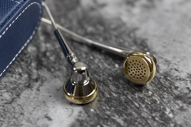 平头塞界的空灵根聊聊水月雨花洒2夏空