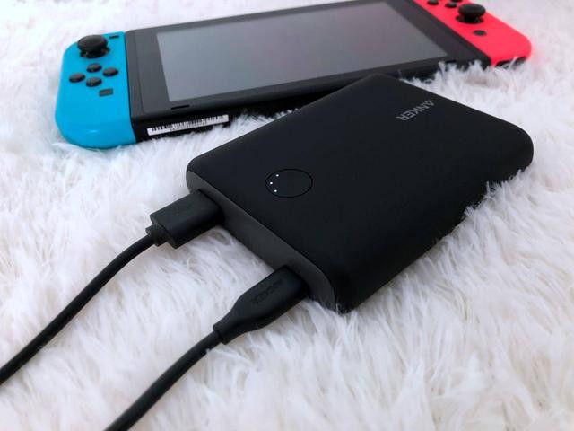 官方授权,续航不慌—Anker 任天堂定制充电宝体验