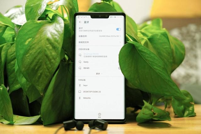 Smartisan出品!坚果颈挂蓝牙耳机上手,没有老罗依然闪耀?