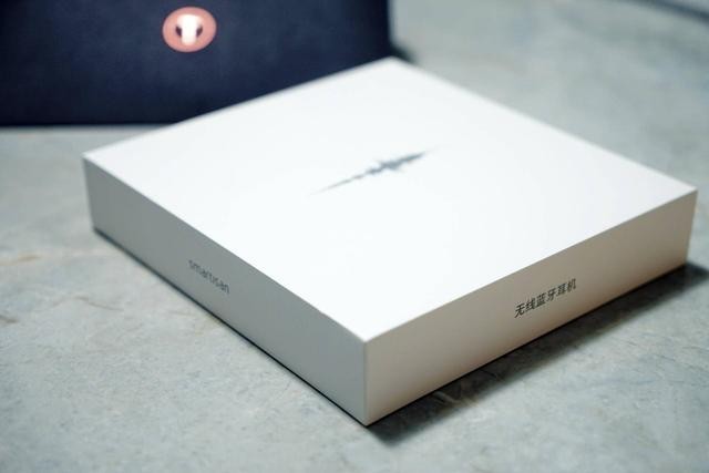 Smartisan出品!坚果颈挂蓝牙耳机上手,没有老罗依然闪耀?