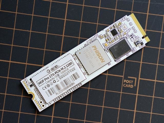 要體驗高速的pcie 4.0只能靠ssd了!hof pro大戰970 evo plus