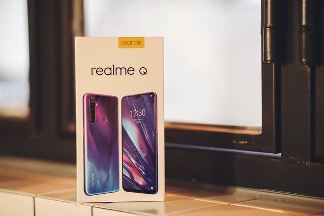 价低体验度「不低」,realme Q上手体验