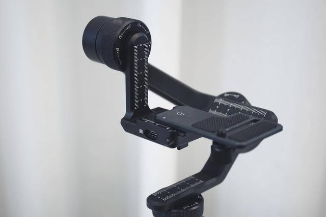 「一器多用」的稳定器会选它吗?飞宇G6Max上手体验