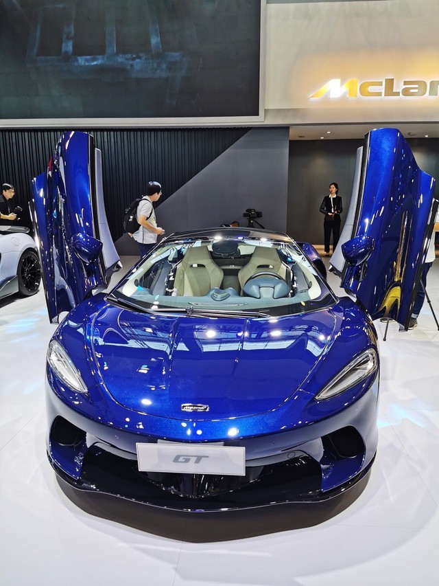 史上最便宜的迈凯伦蝴蝶门实用范的跑车