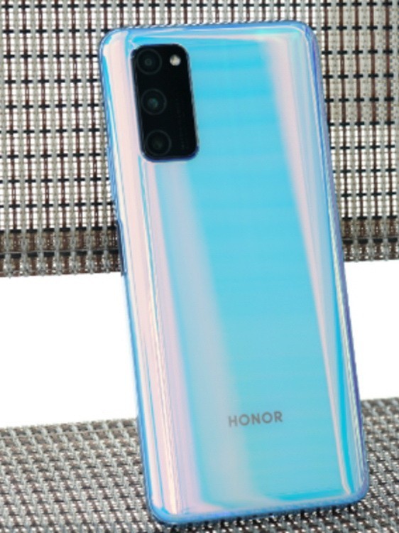 荣耀v30pro售价达到3899到底有何优势